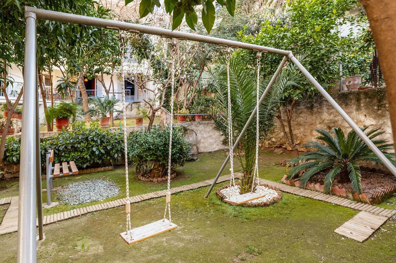Appartamento Secret Garden Downtown Atene Esterno foto