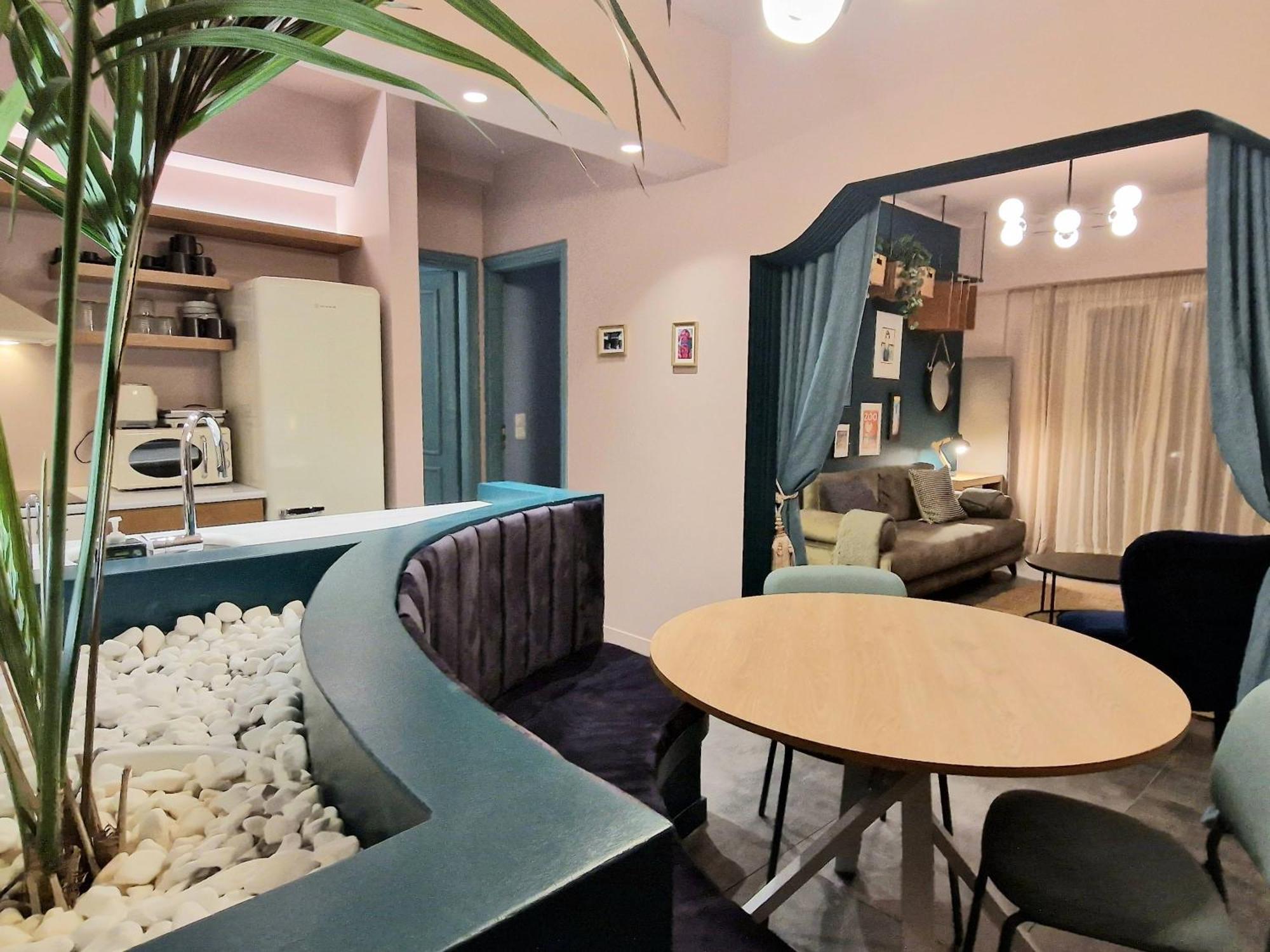 Appartamento Secret Garden Downtown Atene Esterno foto