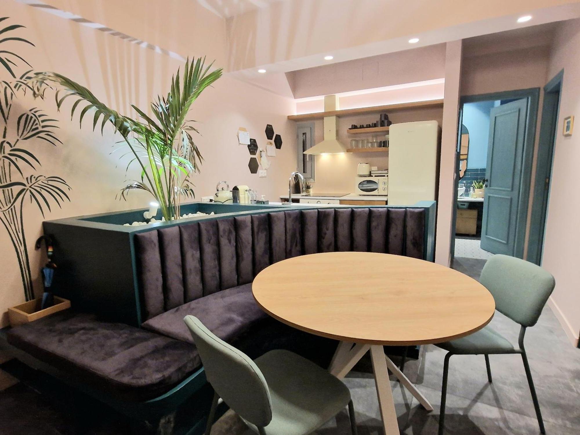 Appartamento Secret Garden Downtown Atene Esterno foto